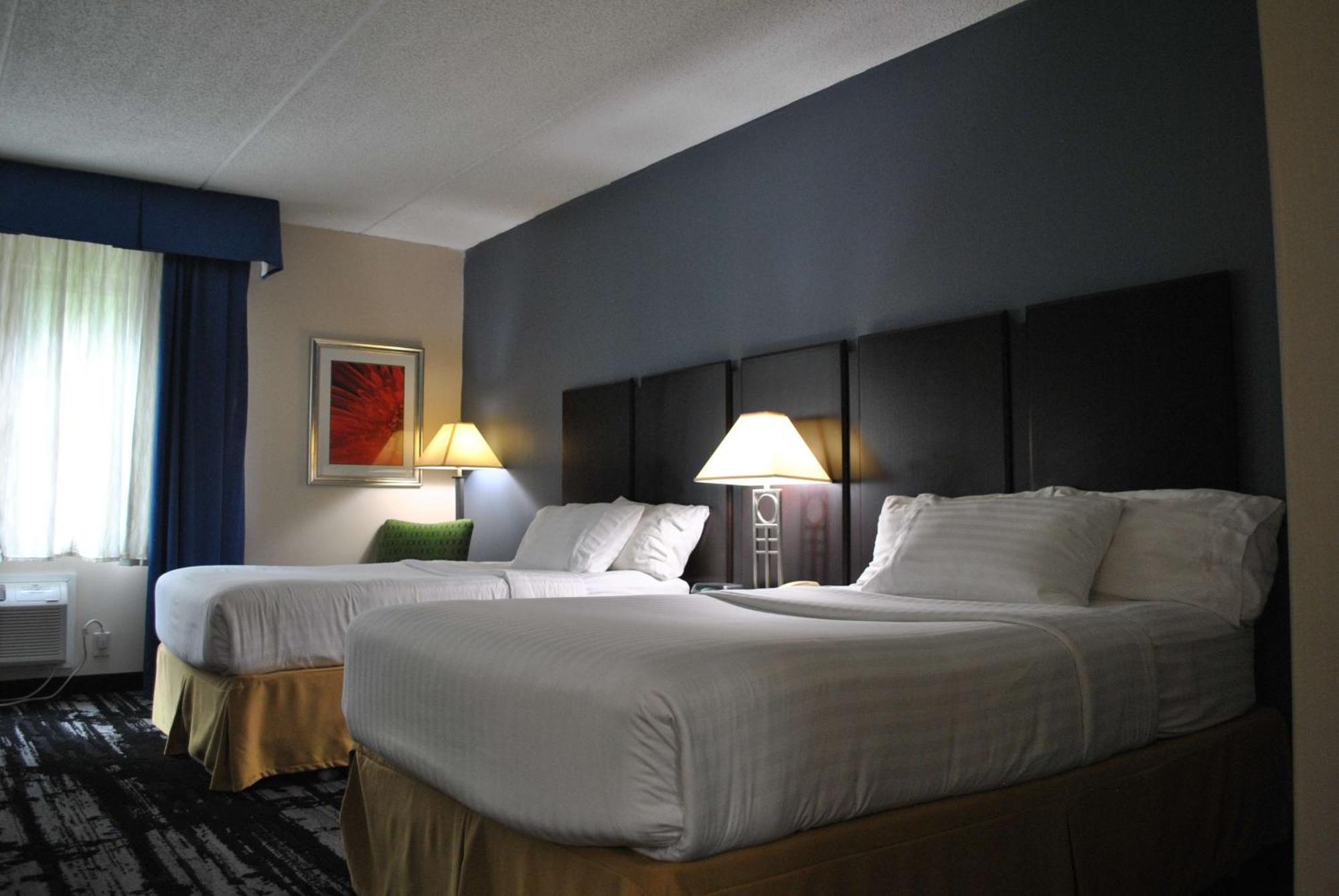Best Western Owego Inn Экстерьер фото